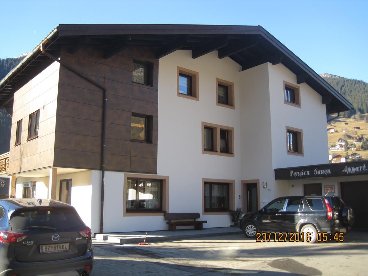 Haus Ganeu Daire Gaschurn Dış mekan fotoğraf